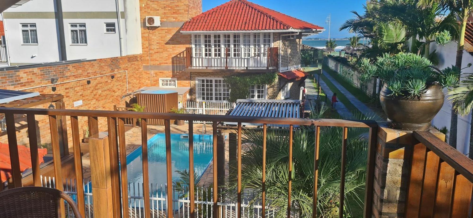 Pousada Recanto Edenico - A Beira Mar Da Praia Ponta Do Papagaio, Palhoca Sc Exterior foto